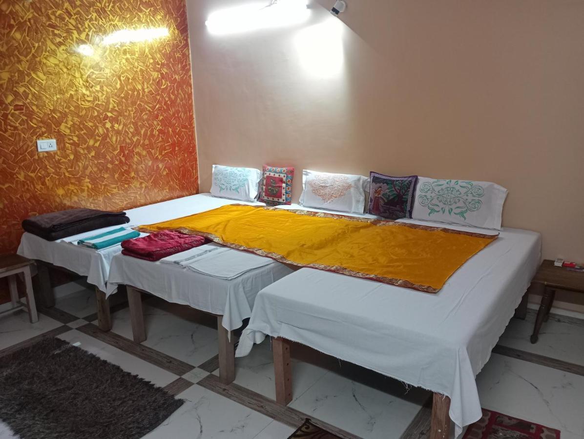 Shiva Inn Varanasi Exterior foto